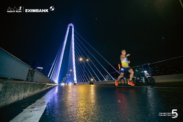 Ảnh sự kiện HO CHI MINH CITY NIGHT RUN EXIMBANK 2026 - 2bf27311ebe0d43ab1bf2a777d4b706f.jpg