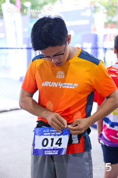Photo HO CHI MINH CITY NIGHT RUN EXIMBANK 2026 - 2c1aab0e685c708683981bbf658e3f7a.jpg