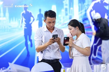 Photo HO CHI MINH CITY NIGHT RUN EXIMBANK 2026 - 2cda4a5af46af8d7643cfa651808b190.jpg