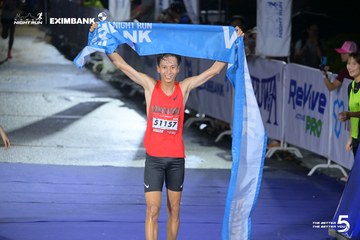 Photo HO CHI MINH CITY NIGHT RUN EXIMBANK 2026 - 2d12c3cb186dedff10458b2608617136.jpg