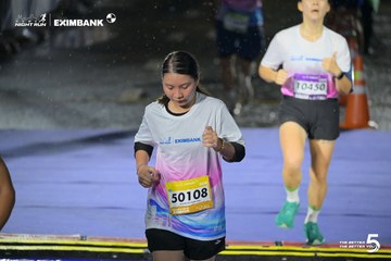 Photo HO CHI MINH CITY NIGHT RUN EXIMBANK 2026 - 2d598fa8a58dcfee2f4c1a0ae18084ab.jpg
