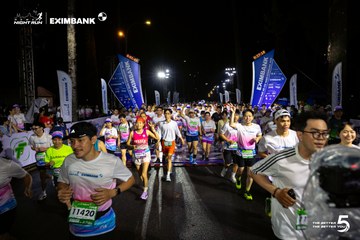 Ảnh sự kiện HO CHI MINH CITY NIGHT RUN EXIMBANK 2026 - 2f52968bd63144605d13cf53b2e44373.jpg