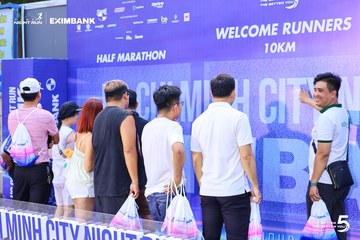 Photo HO CHI MINH CITY NIGHT RUN EXIMBANK 2026 - 3017fee2373c23f9fbfa51968118c555.jpg