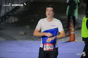 Photo HO CHI MINH CITY NIGHT RUN EXIMBANK 2026 - 30f5a5d985e90b86f683e6d249ace6ab.jpg