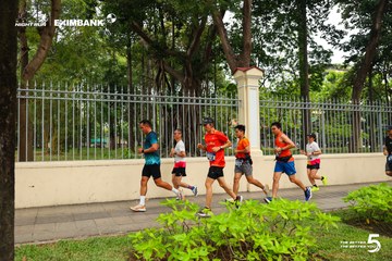 Photo HO CHI MINH CITY NIGHT RUN EXIMBANK 2026 - 3104a0bab698f24156a5ac97a8184036.jpg