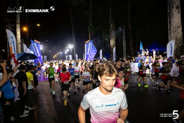Ảnh sự kiện HO CHI MINH CITY NIGHT RUN EXIMBANK 2026 - 31584b785442a69e4d9c68ba7b6006f0.jpg
