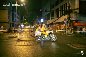 Photo HO CHI MINH CITY NIGHT RUN EXIMBANK 2026 - 326f551fff553b9b818e6d02128b2db2.jpg