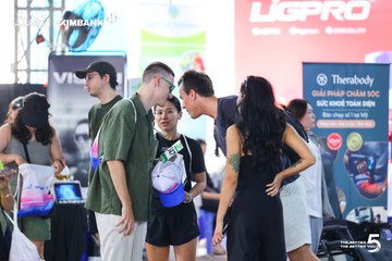 Photo HO CHI MINH CITY NIGHT RUN EXIMBANK 2026 - 329b1c49e172c5906d623e6c44e32504.jpg