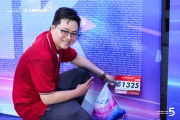 Photo HO CHI MINH CITY NIGHT RUN EXIMBANK 2026 - 32d2a4dcdfaf60b6537ed83829d0b3f4.jpg