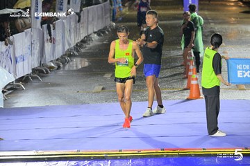 Photo HO CHI MINH CITY NIGHT RUN EXIMBANK 2026 - 339fa83f2148e70b545c932b6b7ba978.jpg