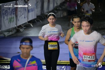 Photo HO CHI MINH CITY NIGHT RUN EXIMBANK 2026 - 33e4a53e956a1991f4eacc201b0aa55a.jpg