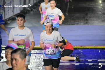 HO CHI MINH CITY NIGHT RUN EXIMBANK 2026 - Ảnh #4982479