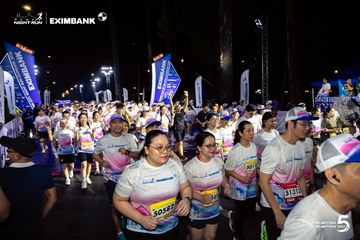 Ảnh sự kiện HO CHI MINH CITY NIGHT RUN EXIMBANK 2026 - 34e04c8e5a819299fe980336b80c6043.jpg