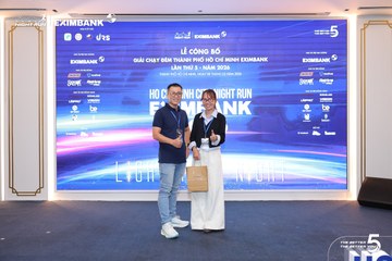 Photo HO CHI MINH CITY NIGHT RUN EXIMBANK 2026 - 34e935fb659d974e828547cca6250d7a.jpg