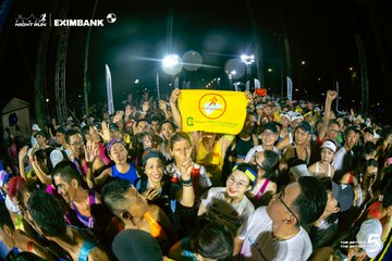 Ảnh sự kiện HO CHI MINH CITY NIGHT RUN EXIMBANK 2026 - 3503c221603a0572e62ae46ff3a83179.jpg