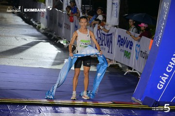 Photo HO CHI MINH CITY NIGHT RUN EXIMBANK 2026 - 355d6644a6eea92ac77d850c77ac3fc5.jpg