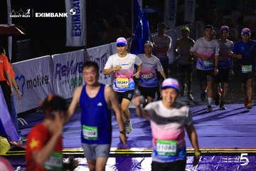 HO CHI MINH CITY NIGHT RUN EXIMBANK 2026 - Ảnh #4987386