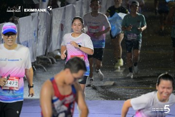 Photo HO CHI MINH CITY NIGHT RUN EXIMBANK 2026 - 379c53366347572eed8d761d1d67edf2.jpg
