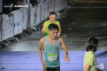 Photo HO CHI MINH CITY NIGHT RUN EXIMBANK 2026 - 38dedb72e5470dffe5c27fe084caebed.jpg