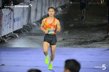 Photo HO CHI MINH CITY NIGHT RUN EXIMBANK 2026 - 393cf15a594d297f5c649f2a81c78771.jpg