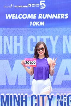 Photo HO CHI MINH CITY NIGHT RUN EXIMBANK 2026 - 393e4f8bfe2dac04aac2c837309ebd26.jpg