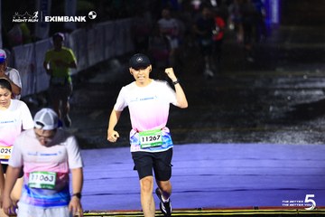 HO CHI MINH CITY NIGHT RUN EXIMBANK 2026 - Ảnh #4988020