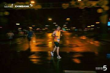 Ảnh sự kiện HO CHI MINH CITY NIGHT RUN EXIMBANK 2026 - 39ff3fc3035e7d0db87400c93452e3c0.jpg