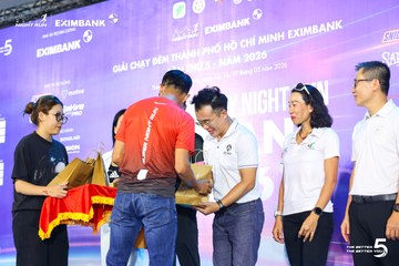 Photo HO CHI MINH CITY NIGHT RUN EXIMBANK 2026 - 3a8d2c33ac7de365bd51e152fda9b9b5.jpg