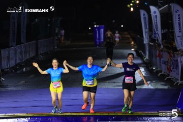 HO CHI MINH CITY NIGHT RUN EXIMBANK 2026 - Ảnh #4986856