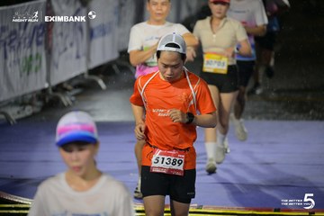 Photo HO CHI MINH CITY NIGHT RUN EXIMBANK 2026 - 3c2815ef1a9d28952891a5ded54ce082.jpg