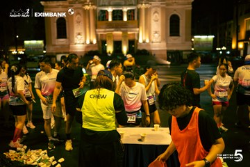 Photo HO CHI MINH CITY NIGHT RUN EXIMBANK 2026 - 3c9703f165c84b9fea14025545d7ad32.jpg