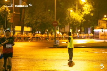Photo HO CHI MINH CITY NIGHT RUN EXIMBANK 2026 - 3e0faaa985ea06238abce55ad2f13a07.jpg