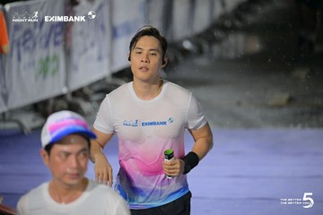 Photo HO CHI MINH CITY NIGHT RUN EXIMBANK 2026 - 3e4f385071c6ac0bd7ae1deb5175a60d.jpg