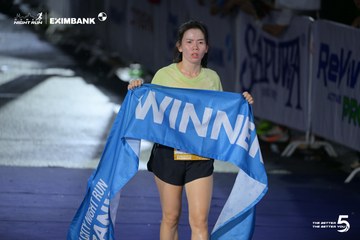 Photo HO CHI MINH CITY NIGHT RUN EXIMBANK 2026 - 3e6b40fb40398576b69d92394a617978.jpg