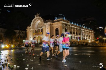 HO CHI MINH CITY NIGHT RUN EXIMBANK 2026 - Ảnh #4997686
