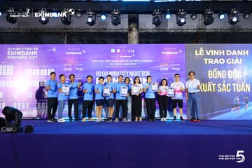 Photo HO CHI MINH CITY NIGHT RUN EXIMBANK 2026 - 3eabb3e21d8923f205b8178016b24dd4.jpg