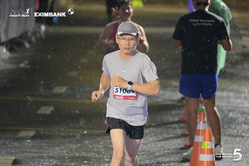 Photo HO CHI MINH CITY NIGHT RUN EXIMBANK 2026 - 3eb1a089cf99d62d20a83b9df4593e3a.jpg