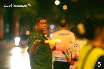 Photo HO CHI MINH CITY NIGHT RUN EXIMBANK 2026 - 3f2c8f5d79ebd90542743ca2c4dd7fd1.jpg