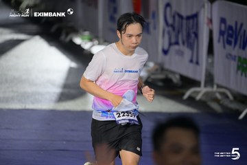 HO CHI MINH CITY NIGHT RUN EXIMBANK 2026 - Ảnh #4985594