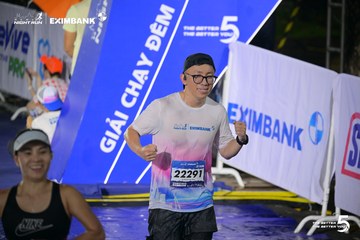 HO CHI MINH CITY NIGHT RUN EXIMBANK 2026 - Ảnh #4982237