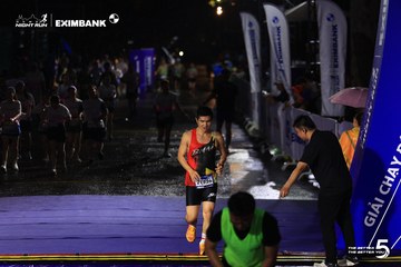 HO CHI MINH CITY NIGHT RUN EXIMBANK 2026 - Ảnh #4988240