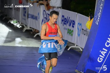 Photo HO CHI MINH CITY NIGHT RUN EXIMBANK 2026 - 407b66664bda2a73f2b67acbc7a9214c.jpg