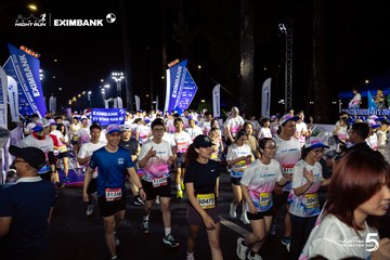 Ảnh sự kiện HO CHI MINH CITY NIGHT RUN EXIMBANK 2026 - 4149689617d5f0fdf4cc3df99279690c.jpg