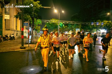 Ảnh sự kiện HO CHI MINH CITY NIGHT RUN EXIMBANK 2026 - 418380b5cd67021ef3ef5953fae5abc4.jpg