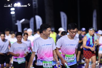 Ảnh sự kiện HO CHI MINH CITY NIGHT RUN EXIMBANK 2026 - 41a7532b8dd942072e128e4360ce0257.jpg