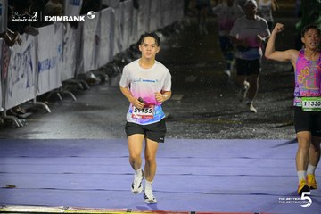 Photo HO CHI MINH CITY NIGHT RUN EXIMBANK 2026 - 41b7e0ccf2e8a7447d02f533f87e587e.jpg