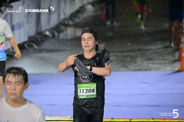Photo HO CHI MINH CITY NIGHT RUN EXIMBANK 2026 - 41bc56641d6989719e474bcf2fbd38c6.jpg