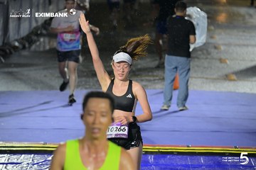 Photo HO CHI MINH CITY NIGHT RUN EXIMBANK 2026 - 41c0157118f50e55e515c563c12b314d.jpg