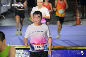 Photo HO CHI MINH CITY NIGHT RUN EXIMBANK 2026 - 423bfd3c70e6f312eaef15f62575bd7e.jpg