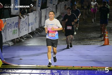 Photo HO CHI MINH CITY NIGHT RUN EXIMBANK 2026 - 42488018c466a27c42235aa3c41aa146.jpg